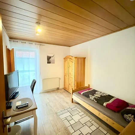 Wilder Mann אורחן Westhausen (Ostalb)